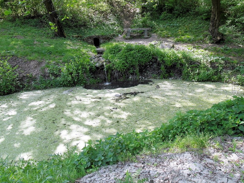 studnička Čierna studňa (1202)